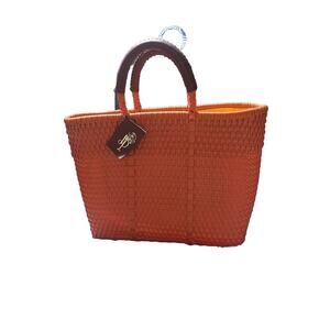 LADY PAOLA Bolsa Woven Plastic Tote Bag Orange/Nutmeg With Brown Leather Handles